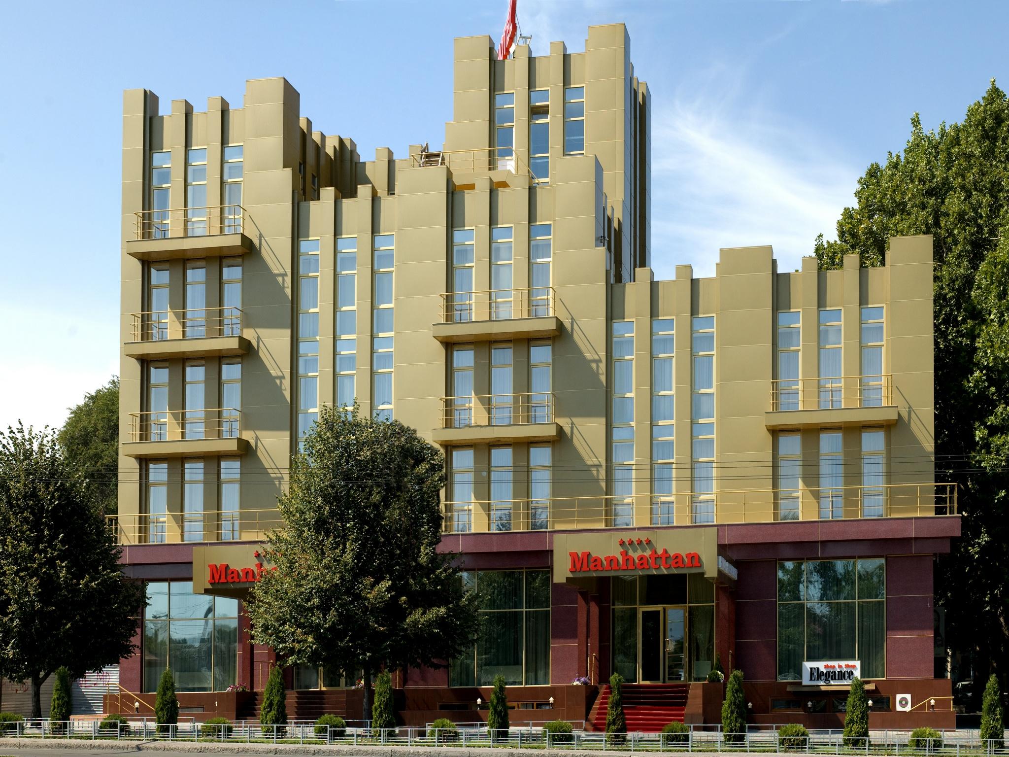 Manhattan Hotel & Restaurant Chişinau Exteriör bild